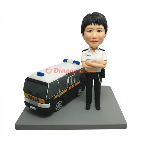 csd04 香港陶偶設計公司｜度身訂造Figurine，香港禮物訂製，人像公仔、人形公仔、Q版公仔、畢業公仔、榮休禮物、退休禮物、Farewell 禮物、移民禮物、懲教公仔 榮休懲教公仔 升職懲教公仔 畢業懲教處公仔